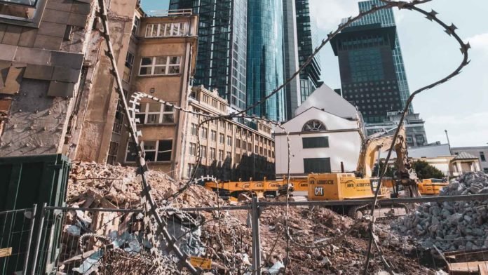 Things-You-Need-To-Know-About-the-Villages-Construction-Debris-Removal-on-newsworthyblog